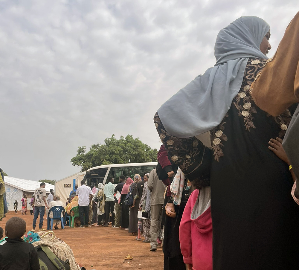 ادراج اللاجئين السودانيين في اوغندا في مشاريع للاعتماد على الذات