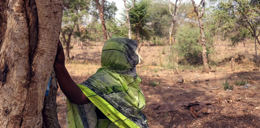 النساء والفتيات العالقات في أزمة السودان يعانين من تصاعد الانتهاكات الجنسية