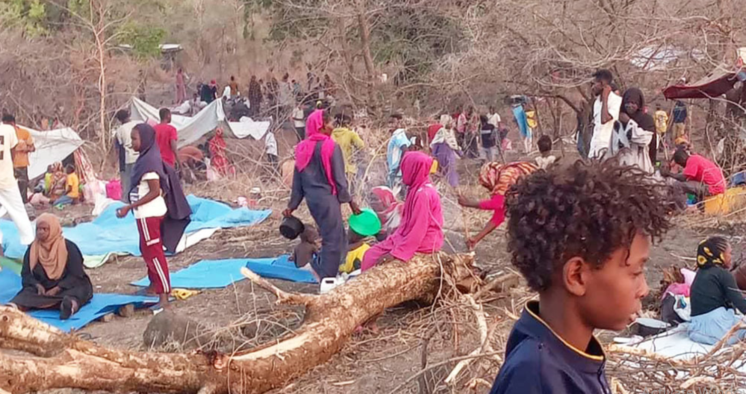 معاناة اللاجئين السودانيين إلى إثيوبيا.. جحيم الحروب والمطر
