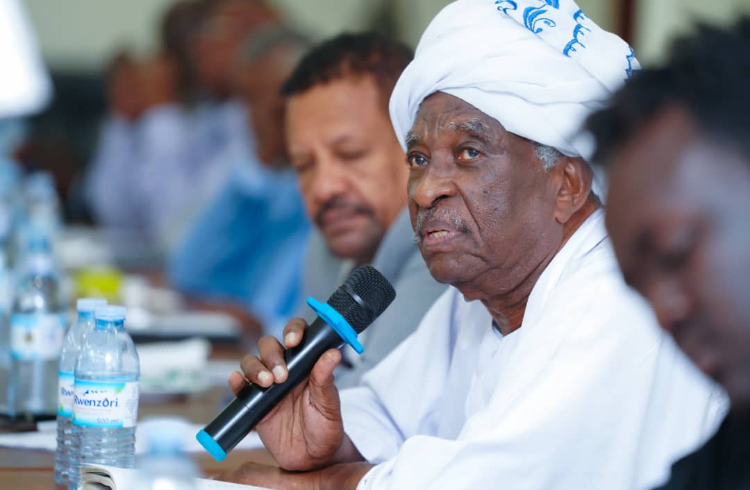 مثقفون سودانيون في مواجهة الأزمة السودانية