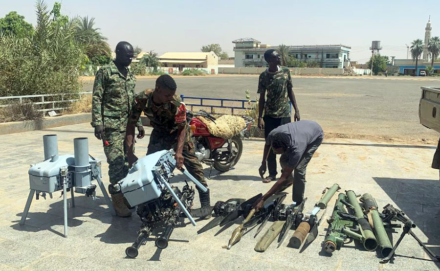 صواريخ أرض-جو وطائرات مسيرة فتاكة تنتشر في ساحات القتال بالسودان
