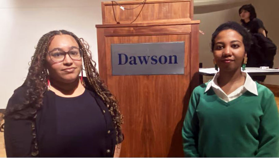 السودان : قصة ثورة مختطَفة