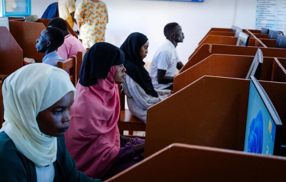 شبكات الوهم`` : المساعدات الإنسانية تحت حصار التضليل الاعلامي
